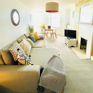 penthouse-sea-view-home-spring-offers.brighton-hotels-england.com/